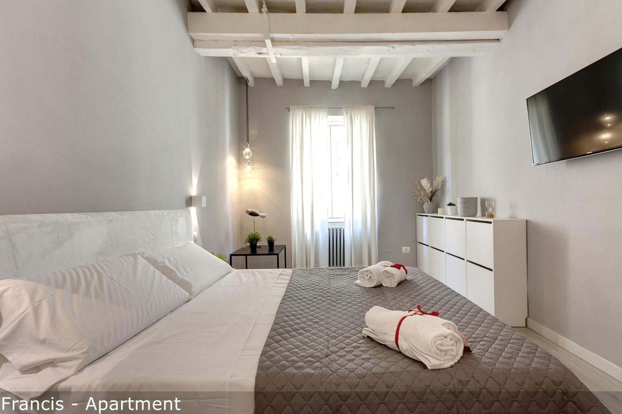 Jake & Francis Apartments By Mamo Florenţa Exterior foto